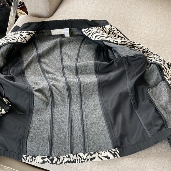 Chico’s animal print stretchy jacket - Picture 7 of 11
